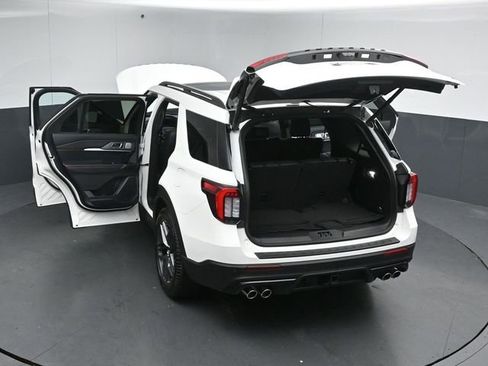 Certified 2025 Ford Explorer ST AWD/4WD image 60