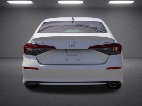 Used 2025 Honda Civic Sport image 5