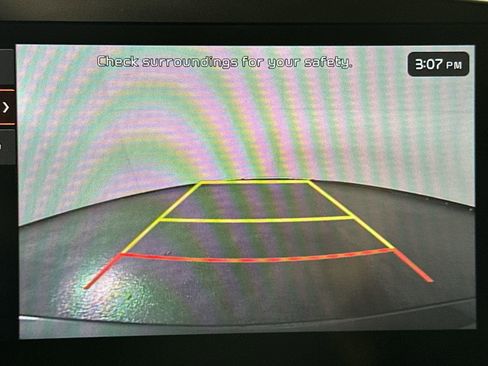 Used 2025 Kia Niro LX image 21