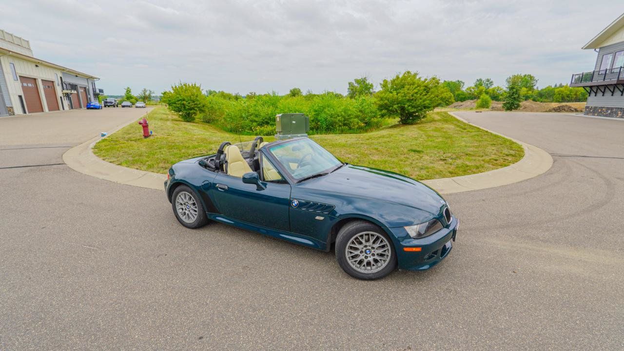 Used 1999 BMW Z3 2.8 RWD image 3