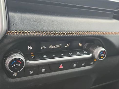 Used 2023 MAZDA CX-50 AWD 2.5 Turbo w/ Cargo Package image 13