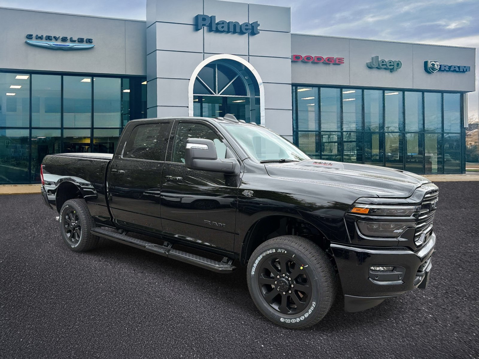 New 2027 RAM 2500 Laramie AWD/4WD image 1