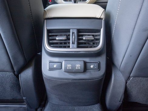 Certified 2022 Subaru Outback Limited XT image 19