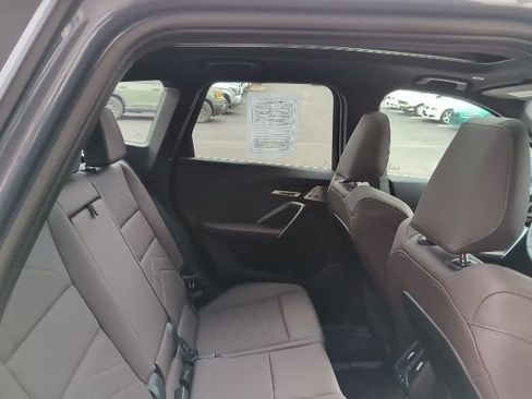 Used 2023 BMW X1 xDrive28i w/ Premium Package image 25