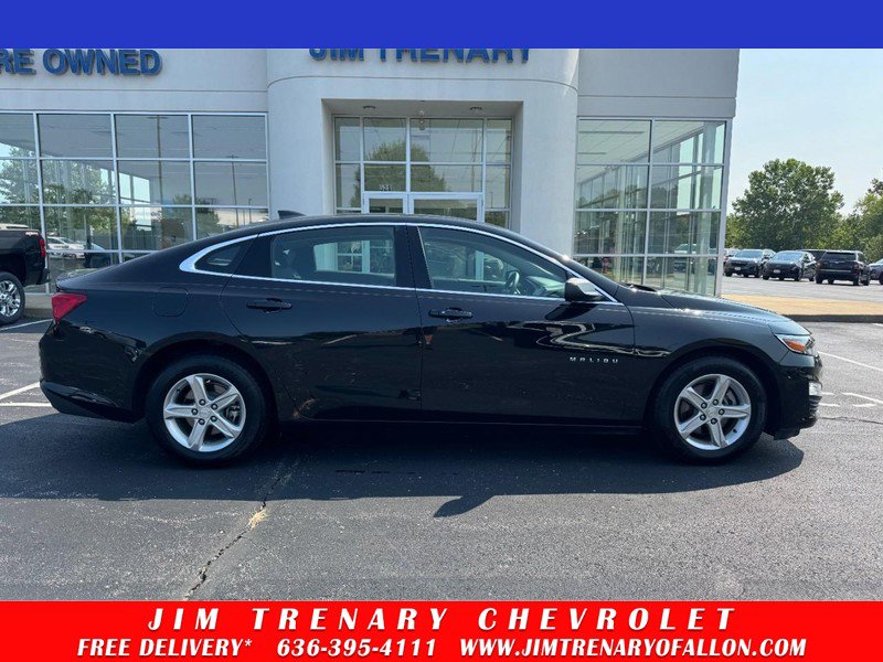 Used 2023 Chevrolet Malibu LS w/ LPO, Floor Liner Package FWD image 1