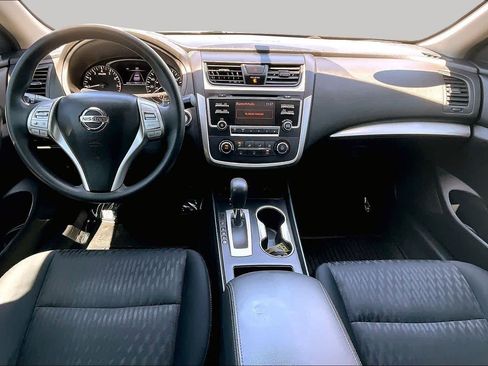 Used 2018 Nissan Altima 2.5 S FWD image 15