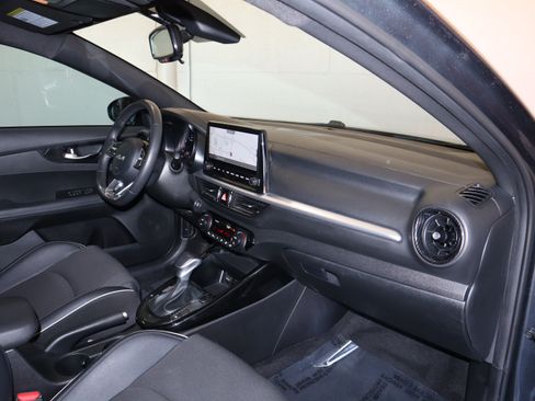 Used 2023 Kia Forte GT-Line FWD image 37