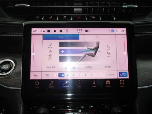 Used 2024 Jeep Grand Cherokee L Limited w/ Luxury Tech Group II image 24