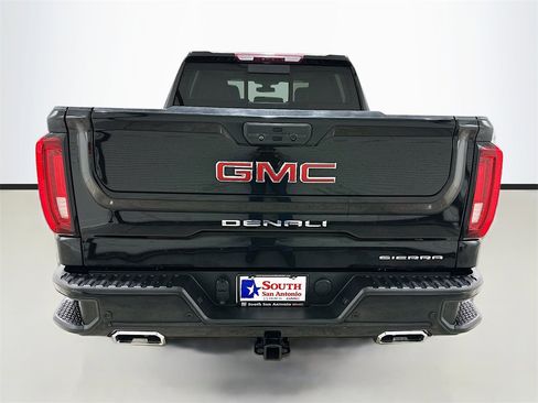Used 2021 GMC Sierra 1500 Denali w/ Driver Alert Package II image 6