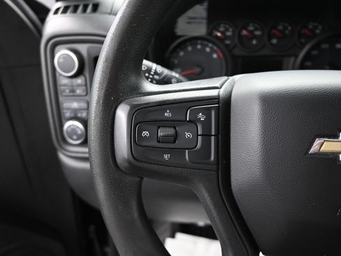 Used 2023 Chevrolet Silverado 1500 Custom AWD/4WD image 12