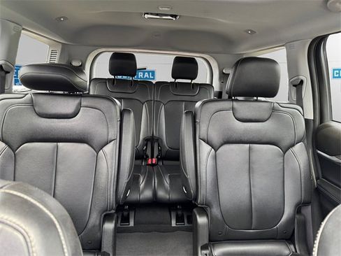 Certified 2022 Jeep Grand Cherokee L Limited image 14