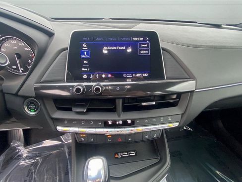 Used 2024 Cadillac CT4 Premium Luxury w/ Climate Package image 15