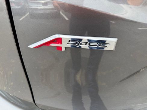 Used 2022 Acura RDX AWD image 9
