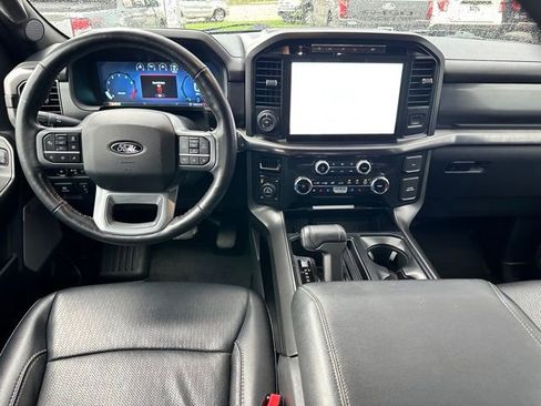 Used 2024 Ford F150 Lariat image 11