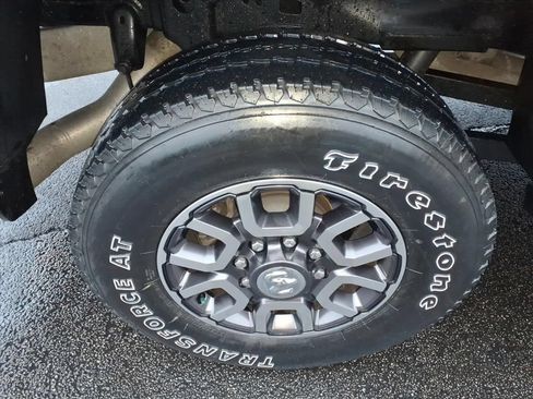 Used 2022 RAM 2500 Limited w/ Snow Chief Group AWD/4WD image 17