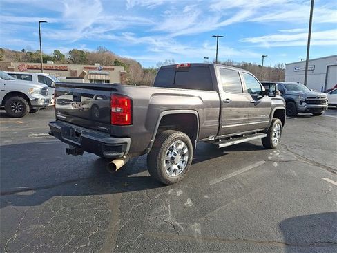 Used 2016 GMC Sierra 2500 Denali w/ Duramax Plus Package image 7