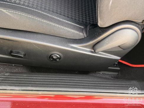 Used 2019 Dodge Challenger SXT w/ Blacktop Package image 20