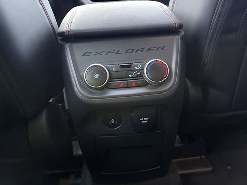 New 2026 Ford Explorer ST-Line w/ ST-Line Street Pack image 40