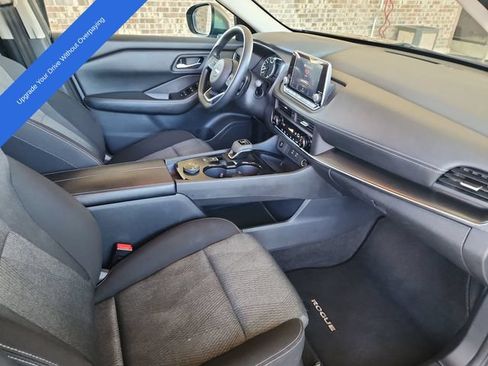 Used 2024 Nissan Rogue SV AWD/4WD image 12