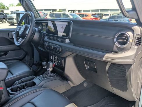 Used 2024 Jeep Wrangler Unlimited Sahara w/ Safety Group AWD/4WD image 29