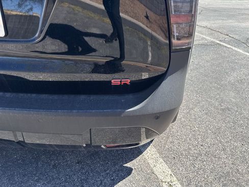 Used 2025 Nissan Kicks SR w/ SR Premium Package image 10