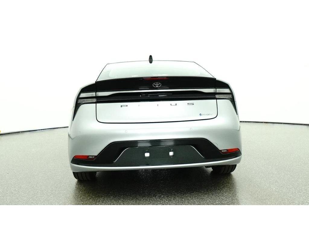 New 2026 Toyota Prius Plug-In Hybrid FWD image 23