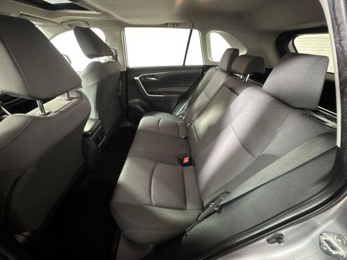 Used 2019 Toyota RAV4 XLE image 24