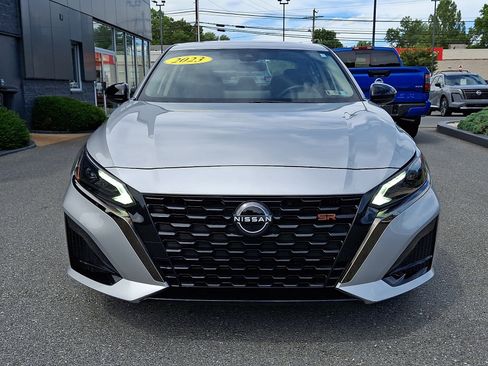 Certified 2023 Nissan Altima 2.5 SR w/ SR Premium Package FWD image 2