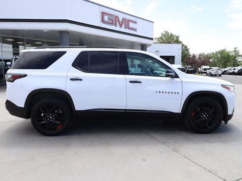 Used 2021 Chevrolet Traverse Premier w/ Redline Edition AWD/4WD image 7