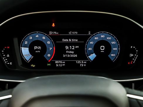 Used 2025 Audi Q3 2.0T Premium Plus w/ Premium Plus Package image 19