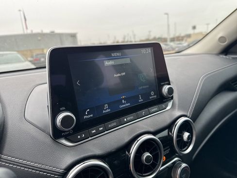 Certified 2024 Nissan Sentra SV image 18