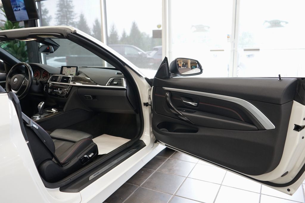 Used 2018 BMW 430i xDrive Convertible AWD/4WD image 47