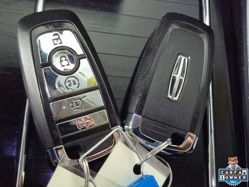 Used 2020 Lincoln Aviator Reserve w/ Equipment Group 202A AWD/4WD image 33