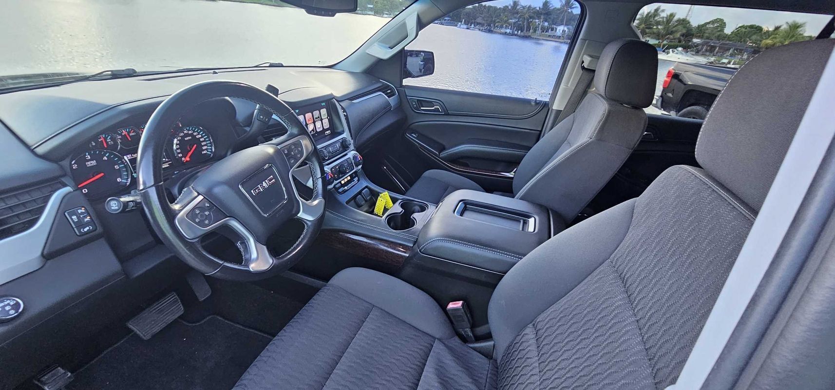 Used 2018 GMC Yukon SLE w/ Convenience Package RWD image 24