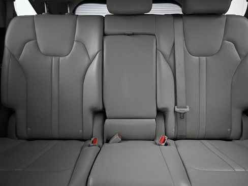 Used 2023 Kia Sorento S FWD image 30