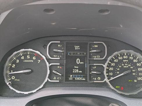 Used 2021 Toyota Tundra SR5 w/ Trail Edition AWD/4WD image 10