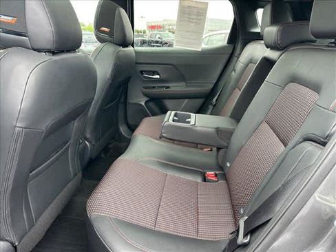 Used 2025 Nissan Kicks SR w/ SR Premium Package FWD image 12