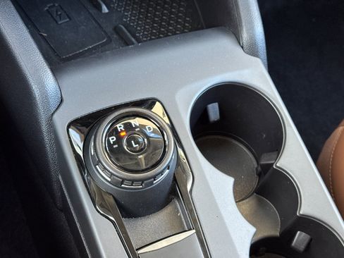 Used 2024 Ford Bronco Sport Outer Banks w/ Tech Package image 25