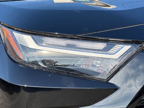 New 2025 Toyota RAV4 XLE Premium image 31