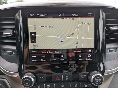 Used 2021 RAM 3500 Laramie AWD/4WD image 31