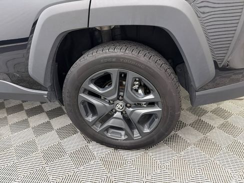 Used 2024 Toyota RAV4 Adventure AWD/4WD image 20