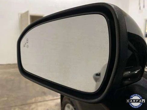 Used 2019 Ford Fusion SE image 80