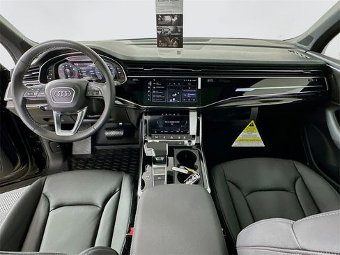 New 2026 Audi Q7 2.0T Premium image 3