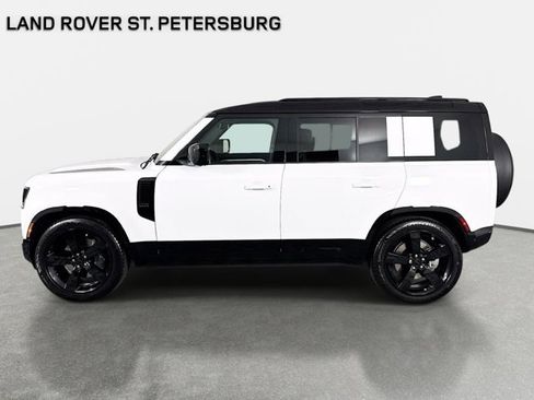 Used 2026 Land Rover Defender 110 X-Dynamic SE image 8