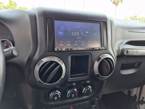 Used 2013 Jeep Wrangler Sport w/ Connectivity Group AWD/4WD image 23