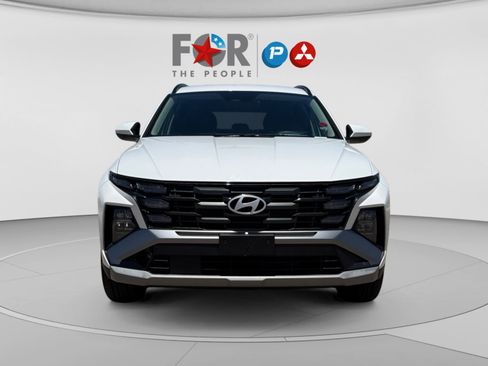 Used 2025 Hyundai Tucson SEL FWD image 8