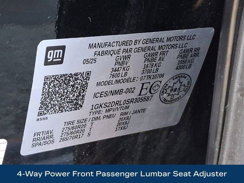 Used 2025 GMC Yukon Denali w/ Sun & Power Step Package image 30