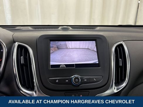 Used 2024 Chevrolet Equinox LT image 19