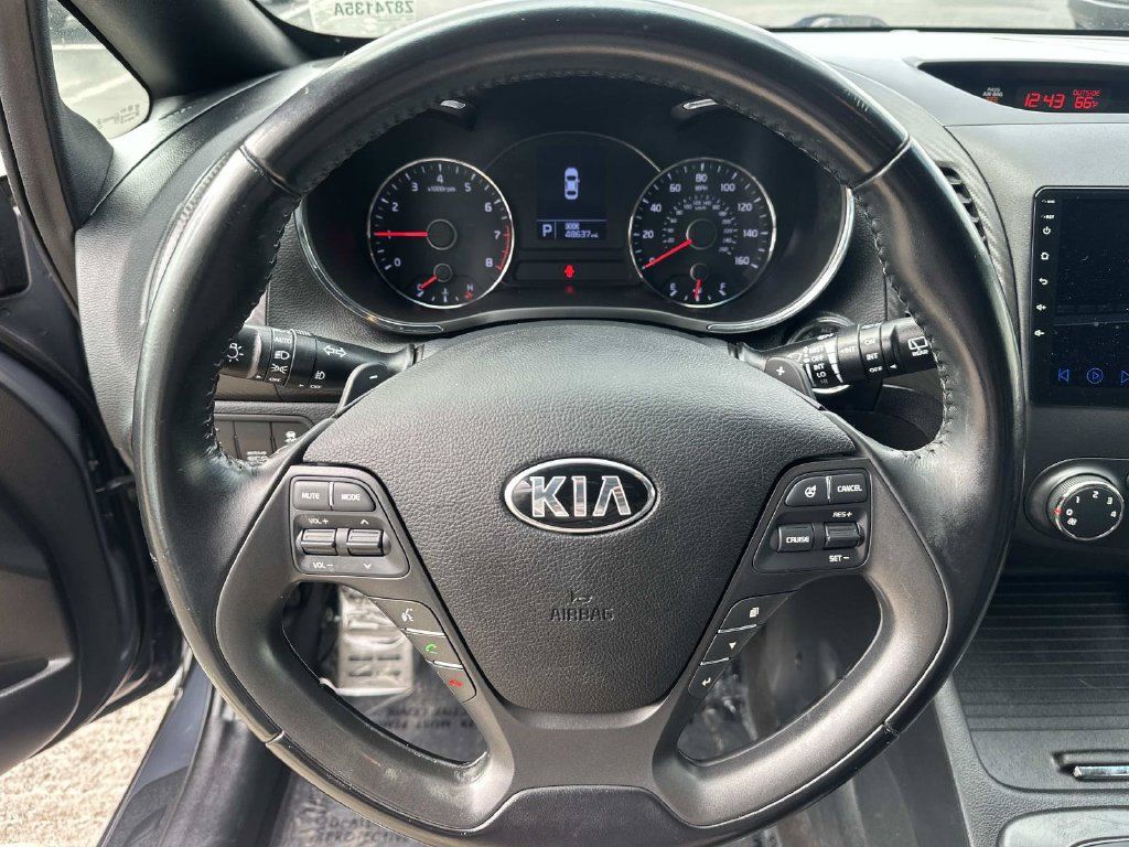 Used 2016 Kia Forte SX FWD image 16