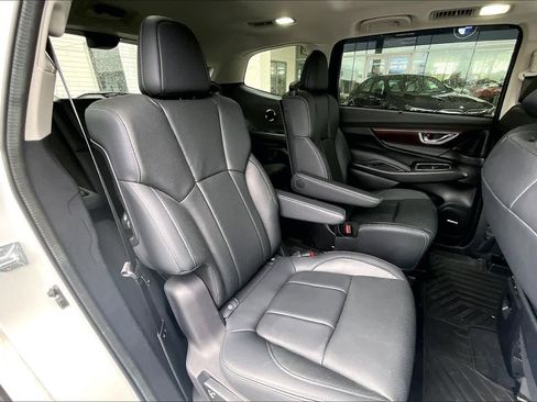 Used 2023 Subaru Ascent Touring image 22